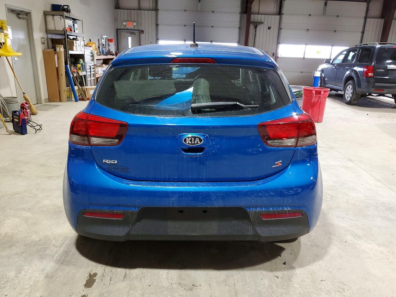 2021 Kia Rio S - Фото 6