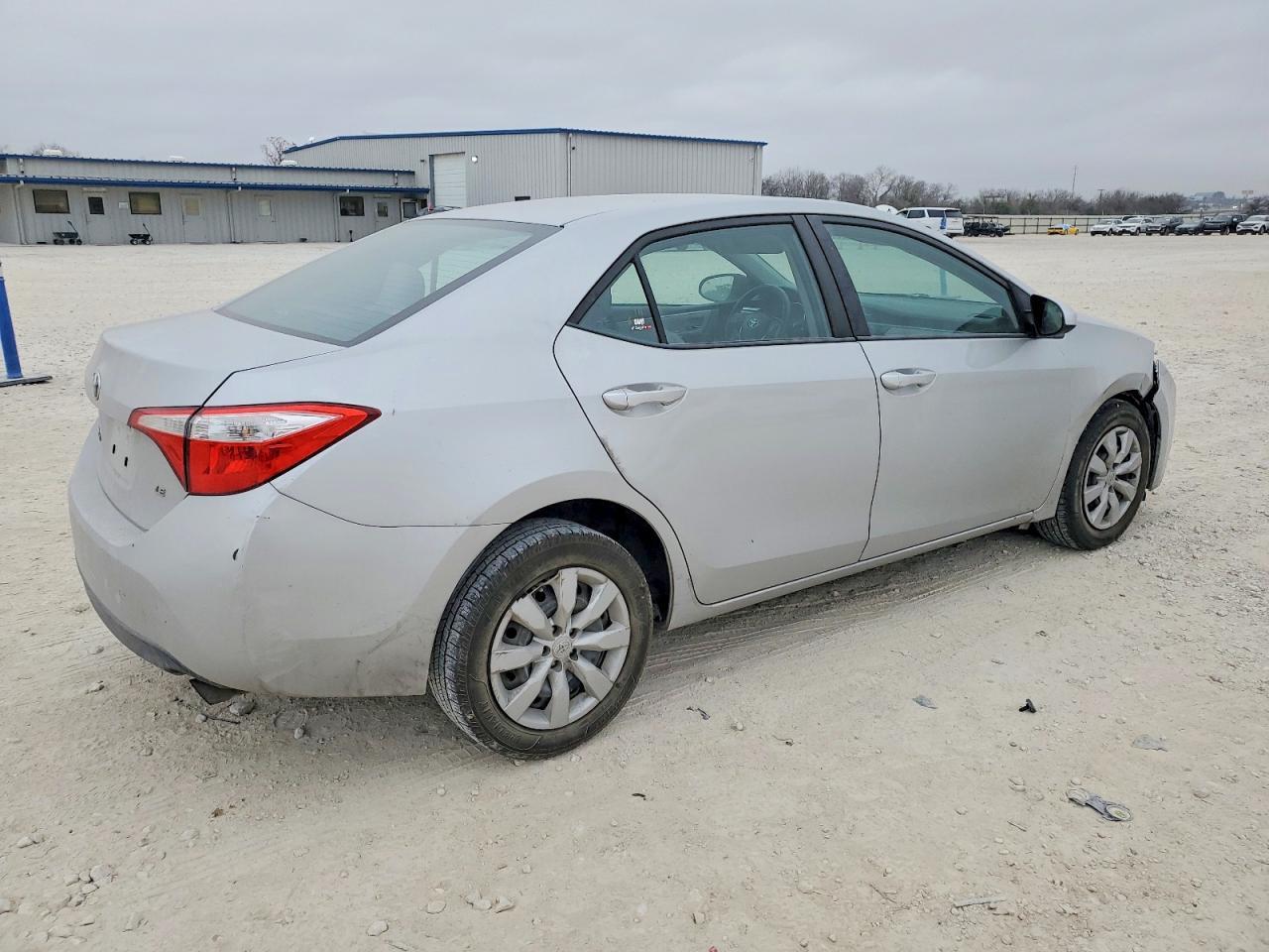 2014 Toyota Corolla L - Image 3