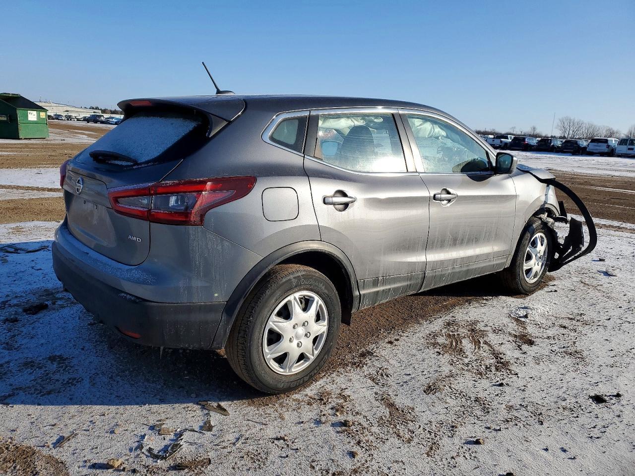 2020 Nissan Rogue Sport S - Фото 3
