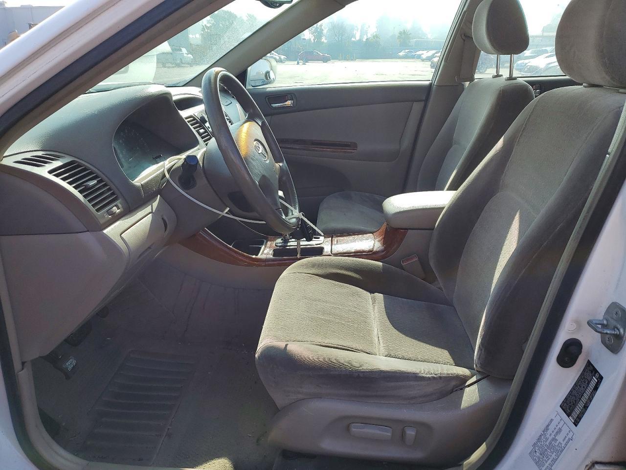 2003 Toyota Camry Le - Image 7