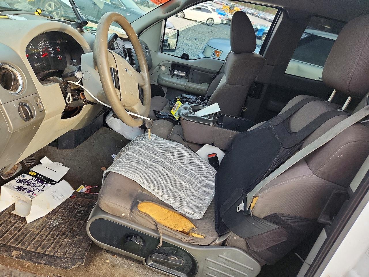 2004 Ford F150 - Фото 7