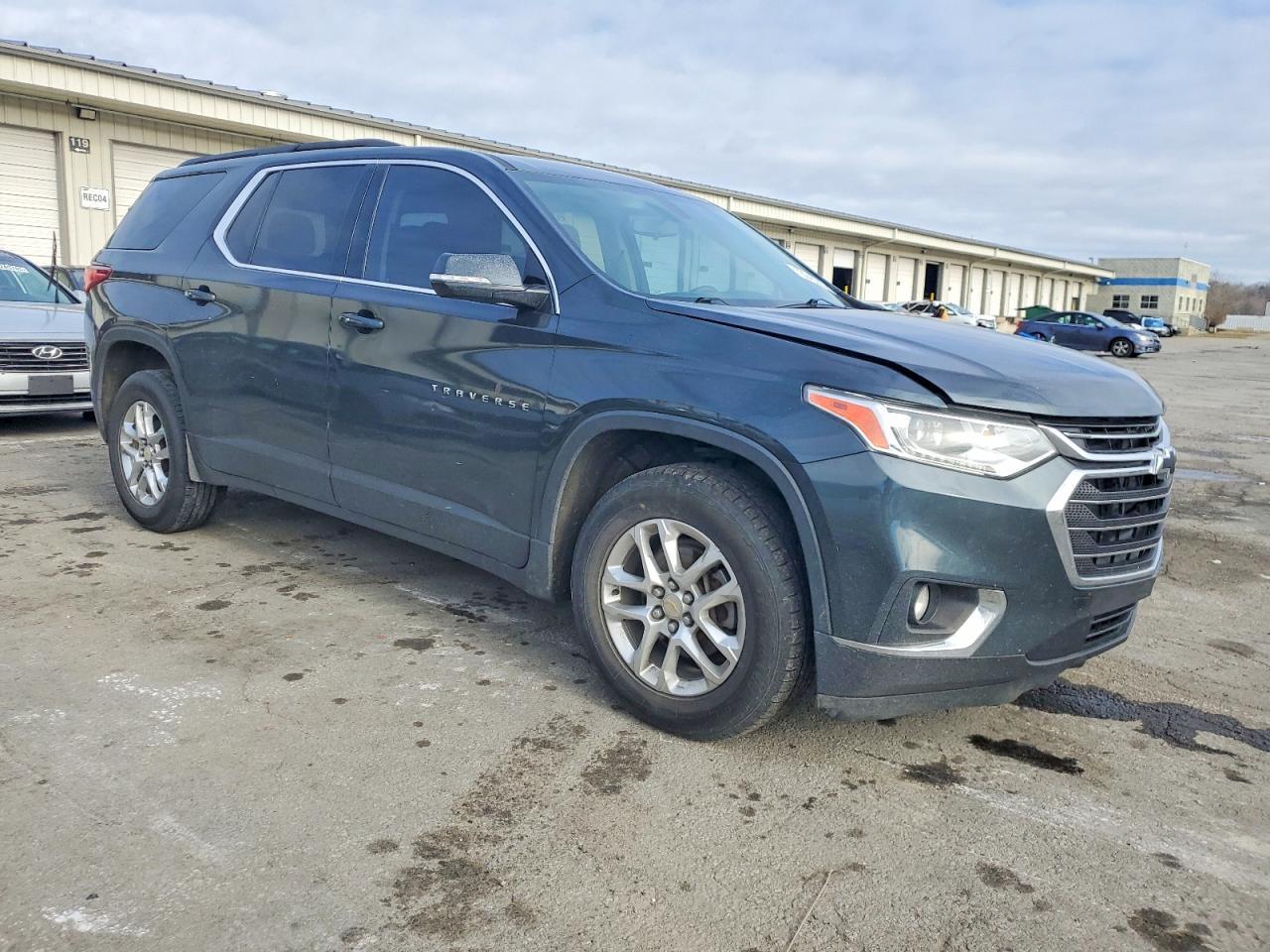 2019 Chevrolet Traverse Lt - Image 4