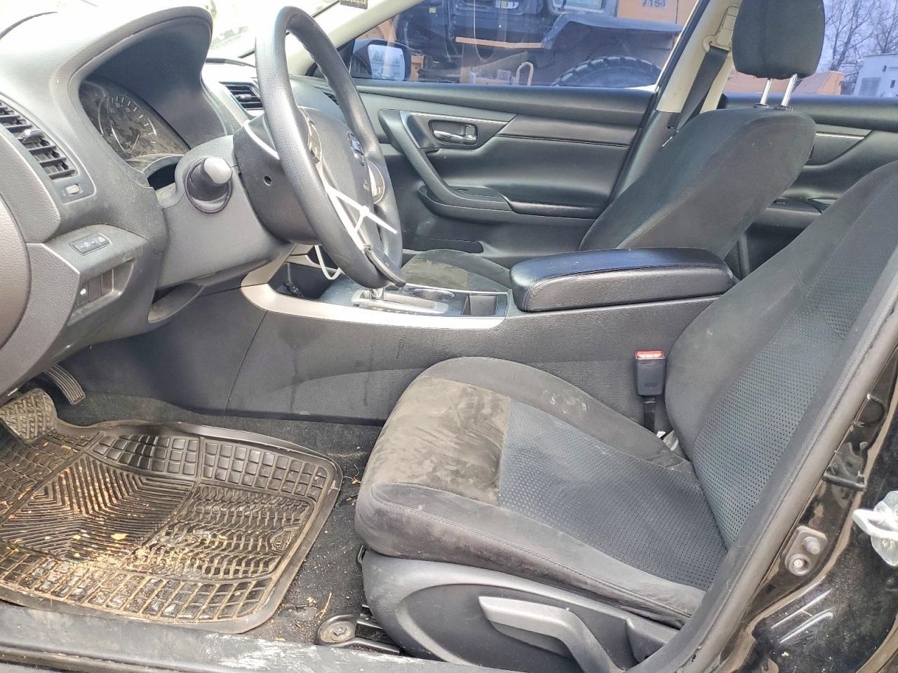 2015 Nissan Altima 2.5 - Image 7