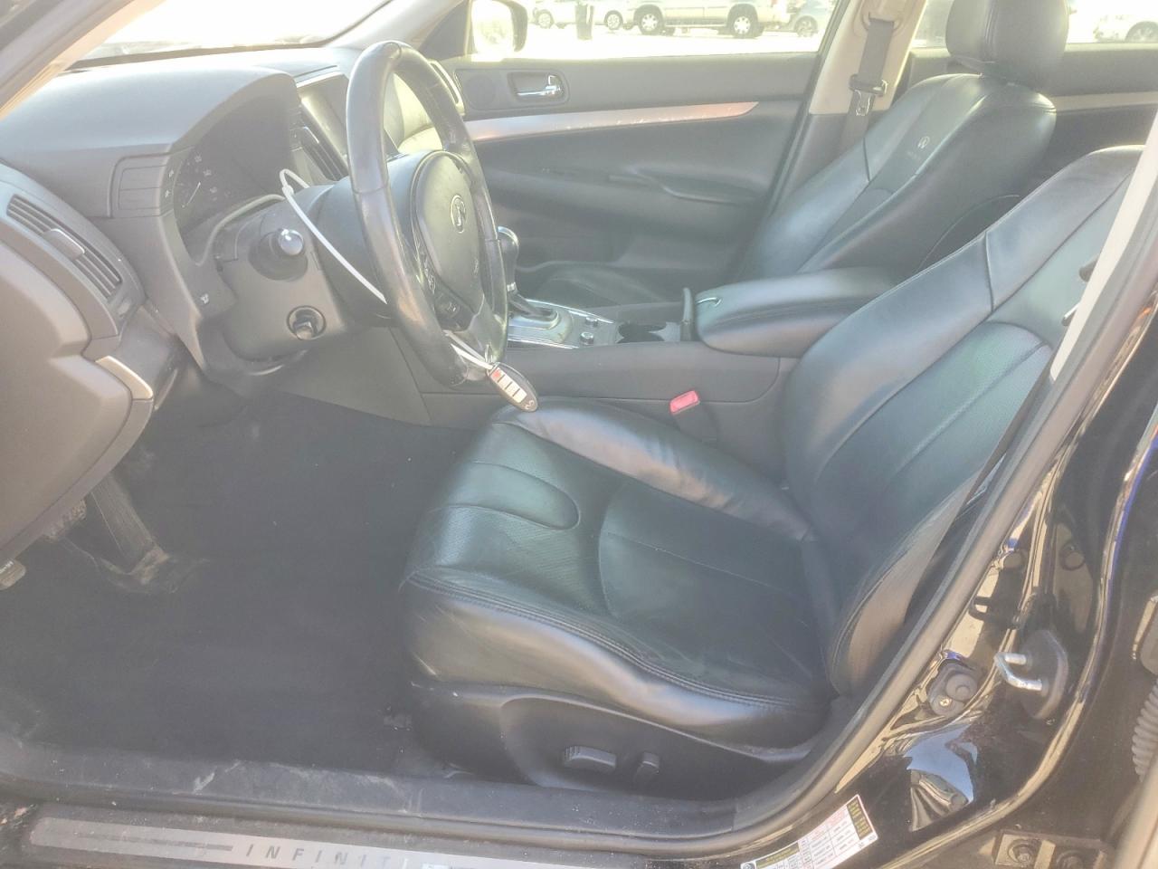 2013 Infiniti G37 Base - Image 7