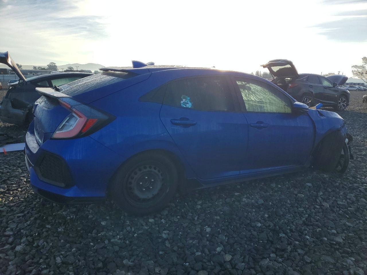 2018 Honda Civic Sport - Фото 3