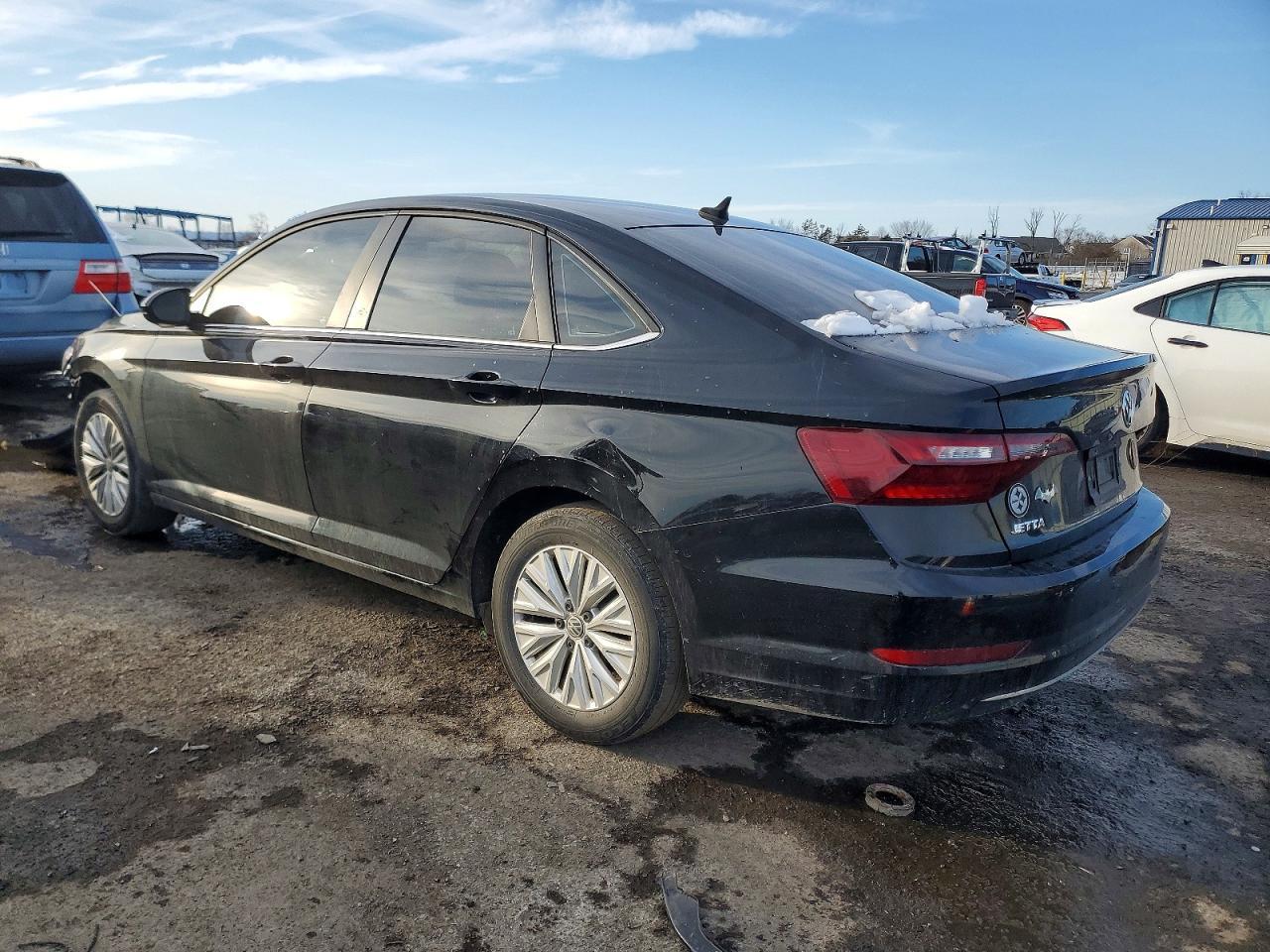 2020 Volkswagen Jetta S - Фото 2