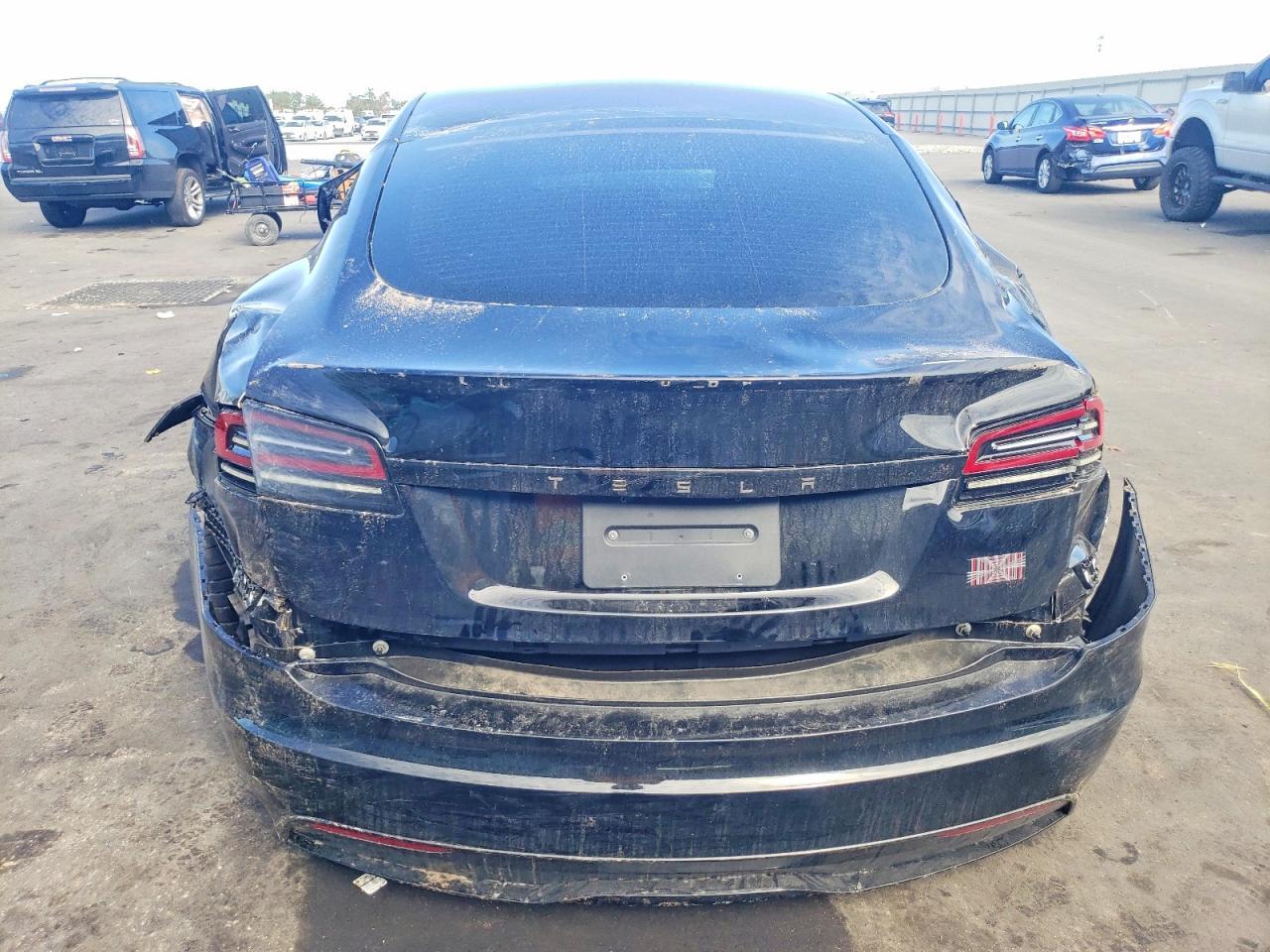 2023 Tesla Model S - Фото 6