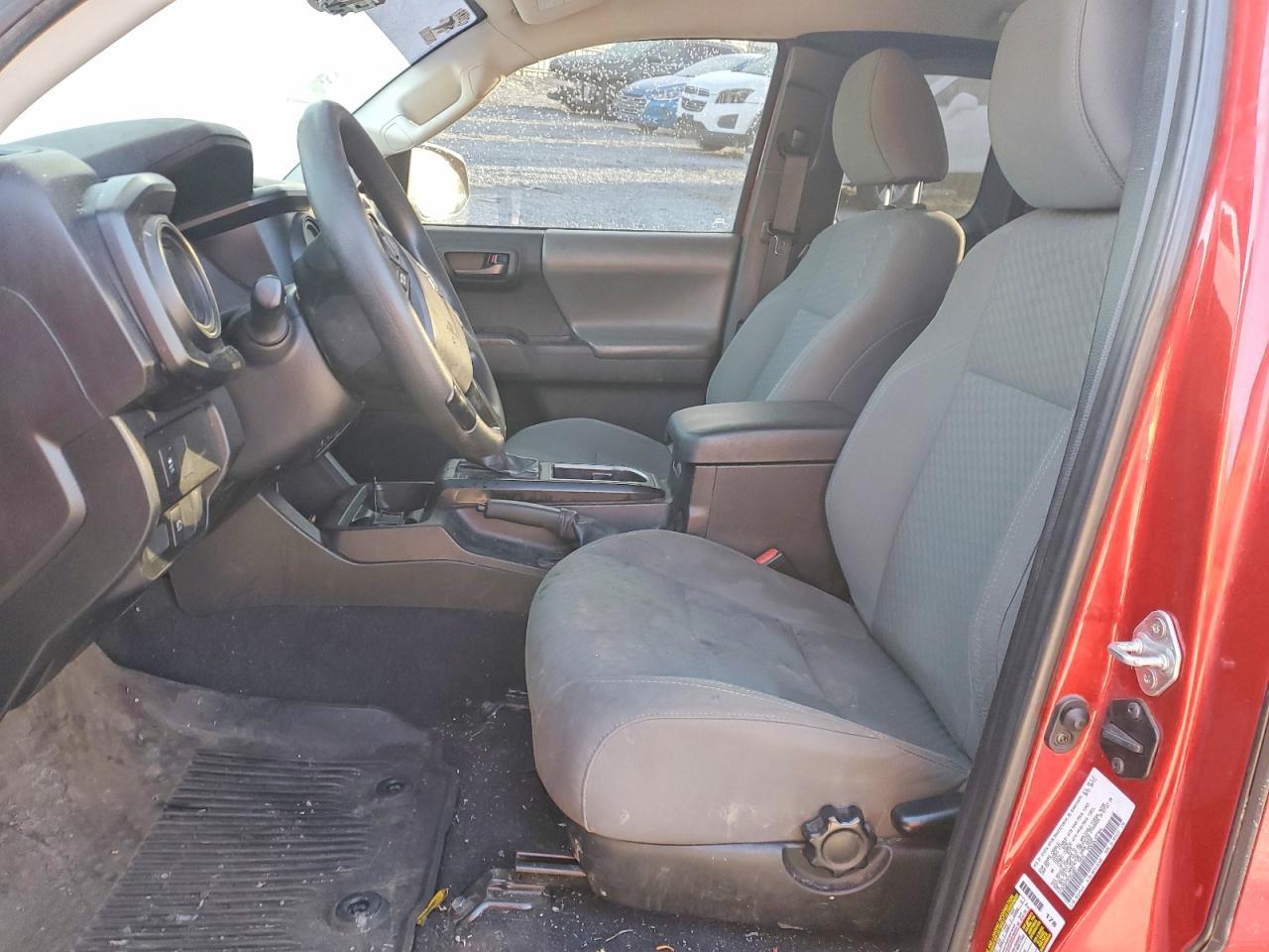 2022 Toyota Tacoma Access Cab - Image 7