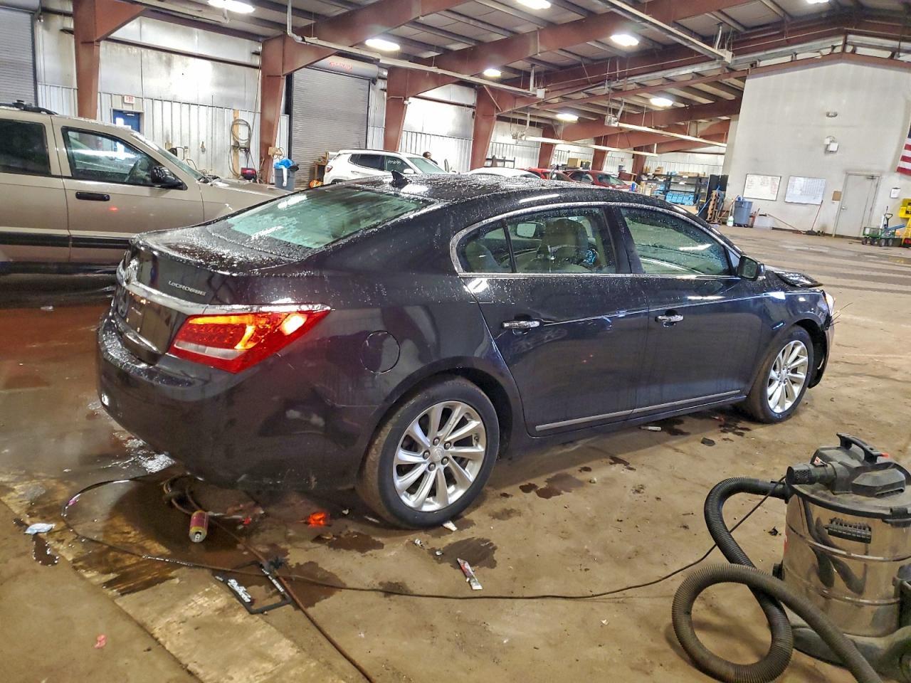 2014 Buick Lacrosse - Image 3