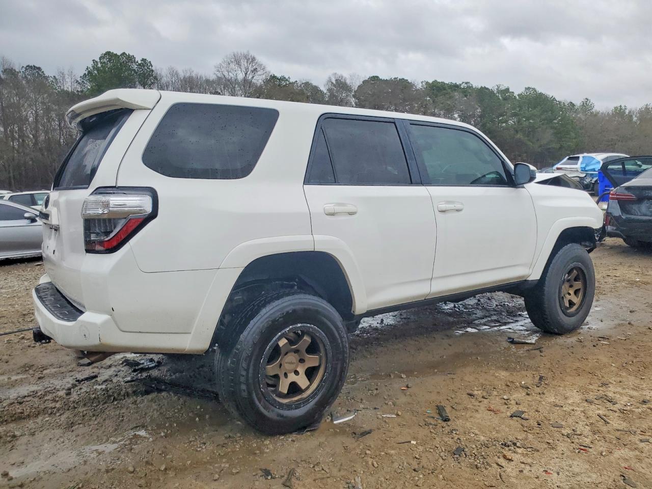 2015 Toyota 4Runner Sr5 - Фото 3