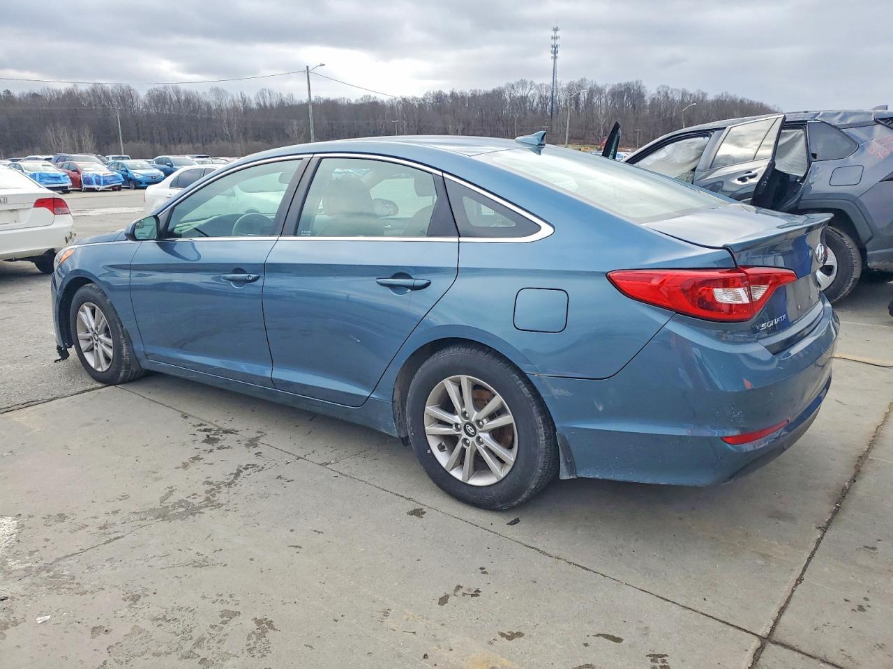2015 Hyundai Sonata Se - Фото 2