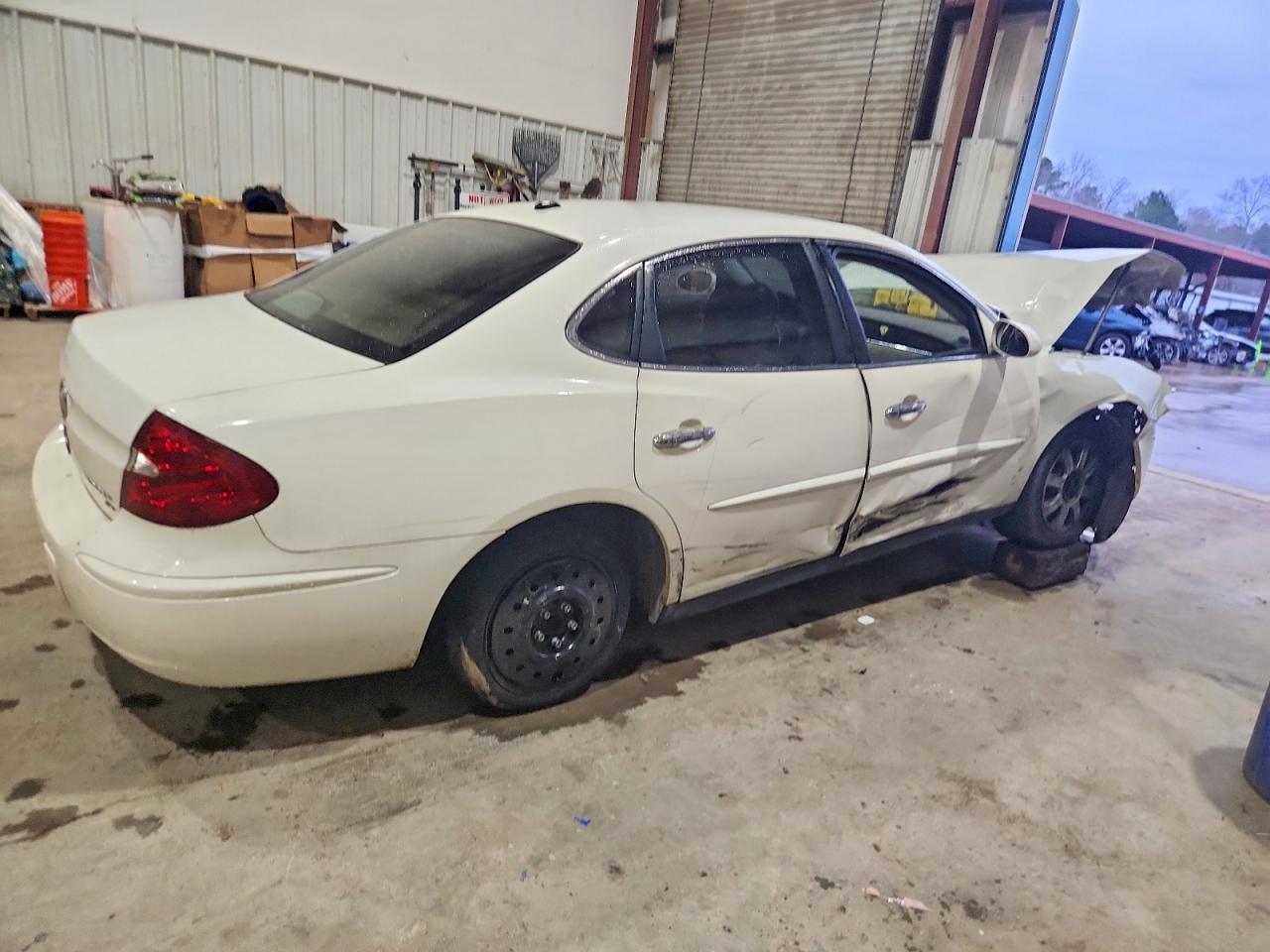 2007 Buick Lacrosse Cx - Image 3