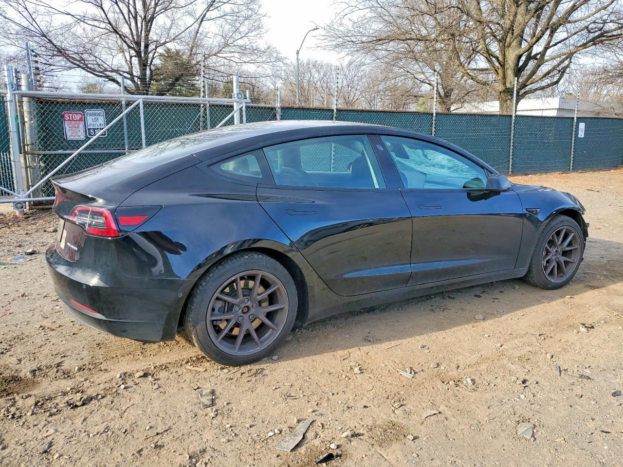 2021 Tesla Model 3 - Image 3
