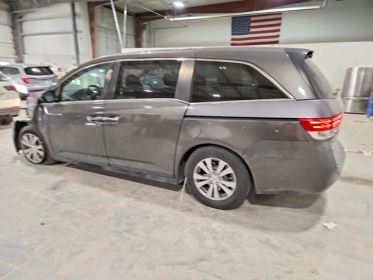 2014 Honda Odyssey Exl - Image 2