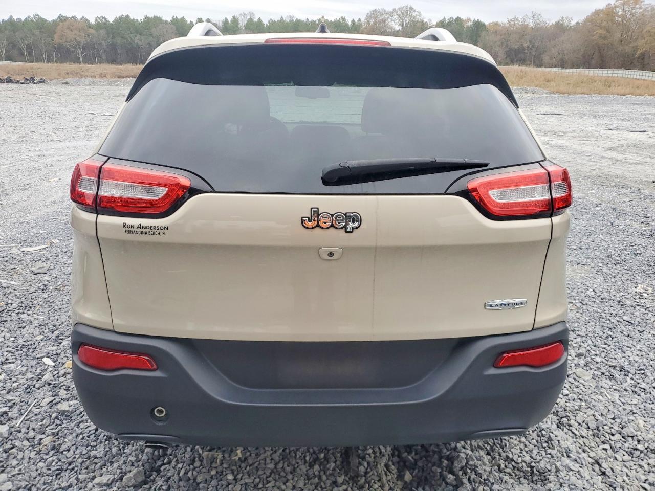 2015 Jeep Cherokee Latitude - Фото 6