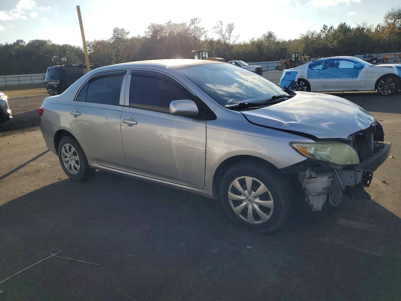 2009 Toyota Corolla Base - Фото 4