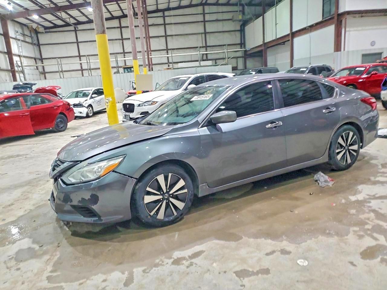2016 Niss Altima 2.5 S