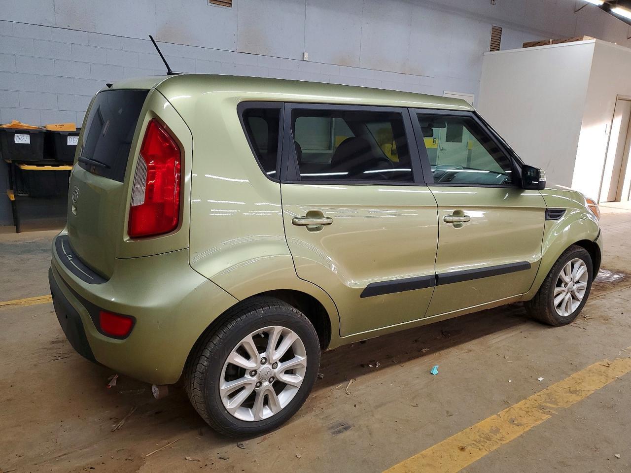2012 Kia Soul + - Фото 3