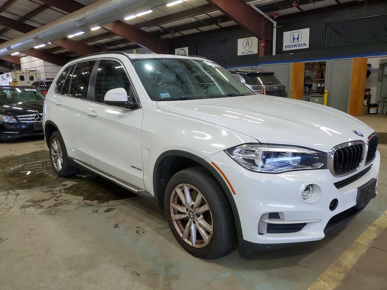 2015 BMW X5 xDrive35I - Image 4