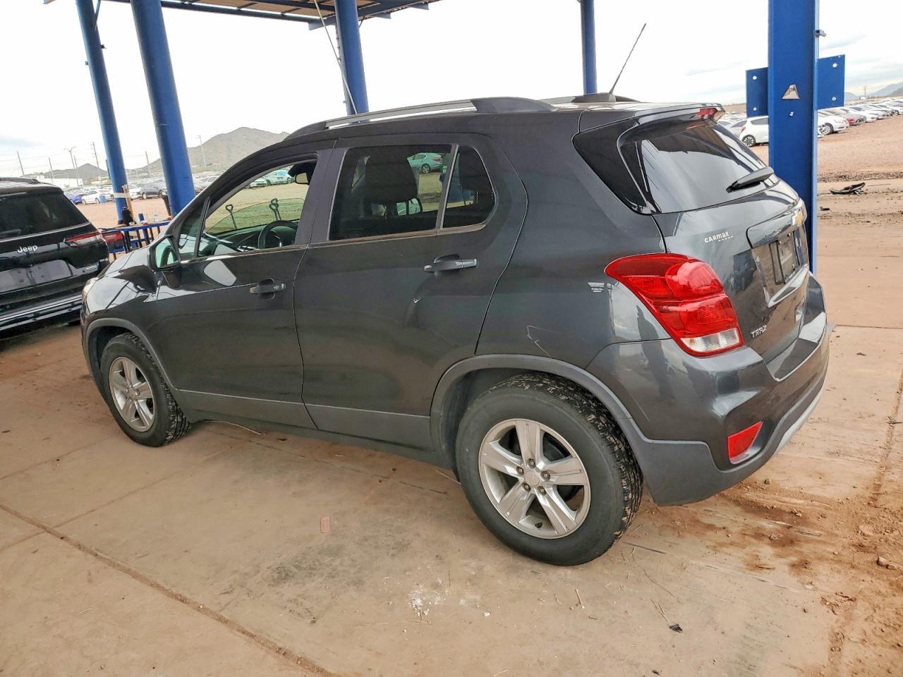 2017 Chevrolet Trax 1Lt - Image 2