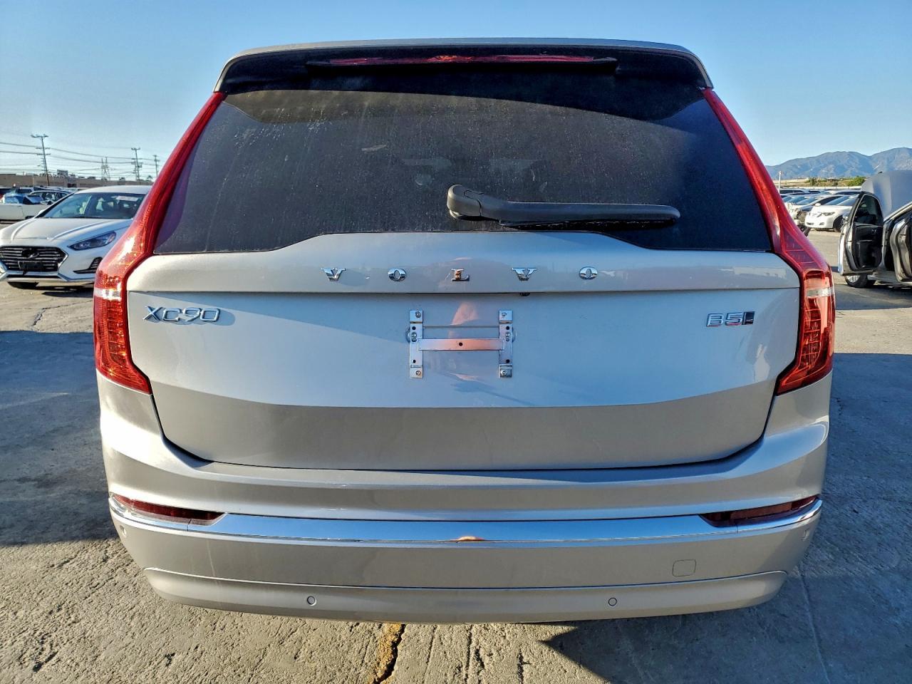 2025 Volvo Xc90 Core - Фото 6