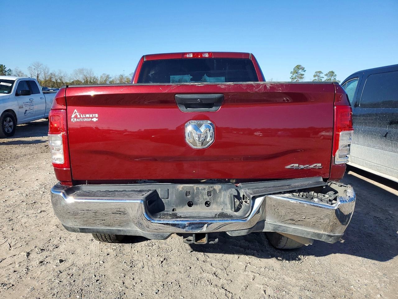 2023 Ram 2500 Tradesman - Фото 6