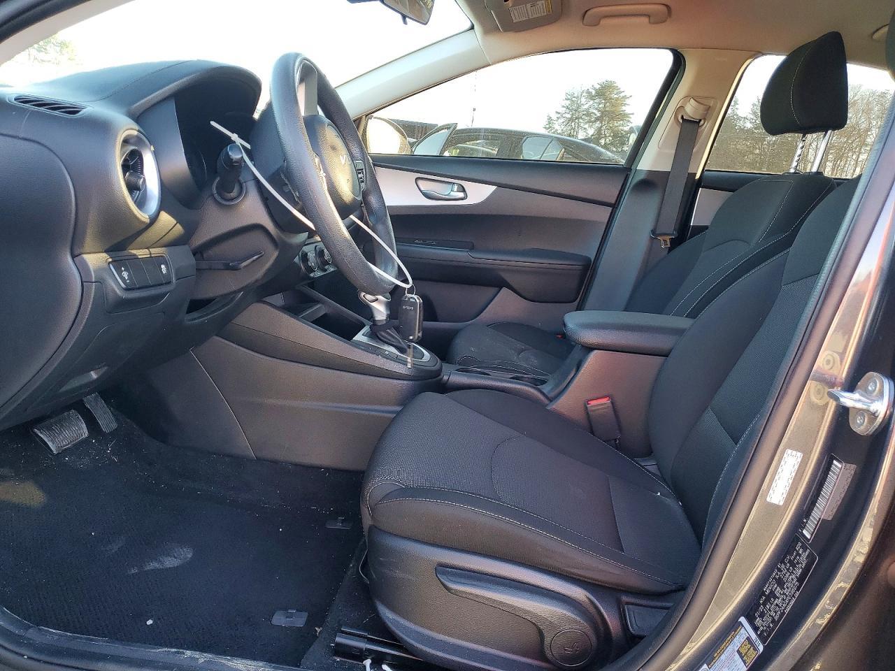 2023 Kia Forte Lx - Image 7