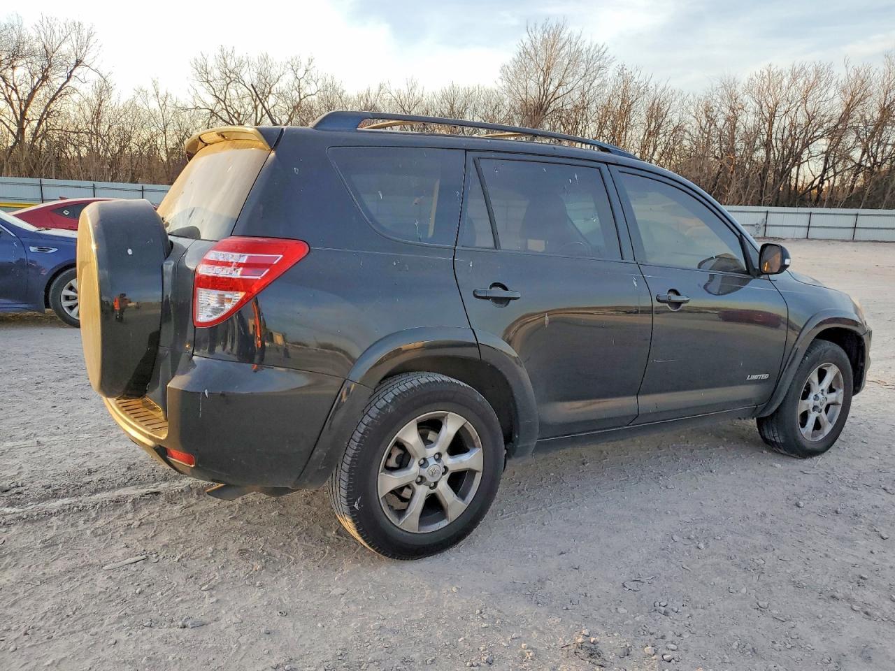 2009 Toyota Rav4 Limited - Image 3