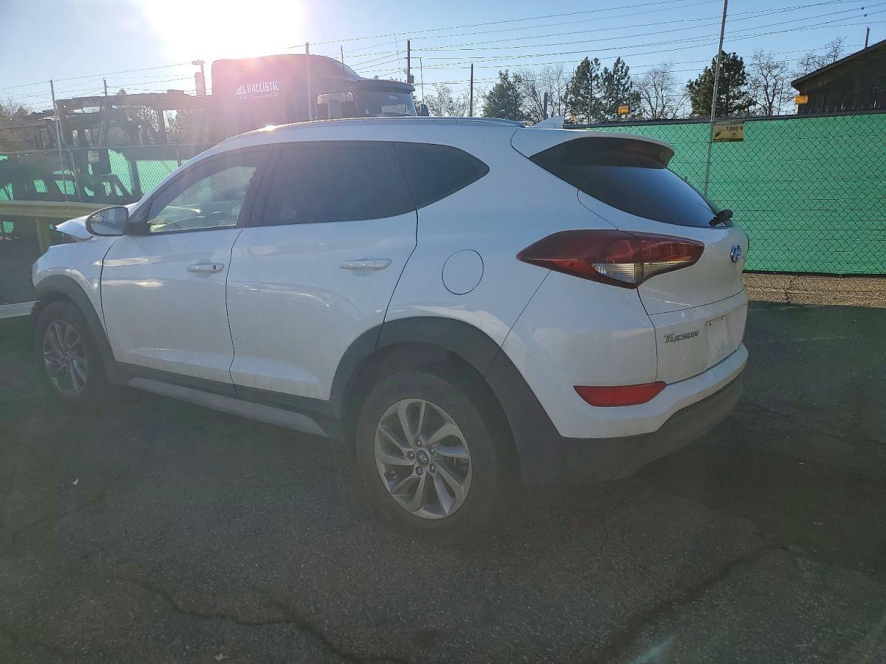 2018 Hyundai Tucson Sel - Image 2