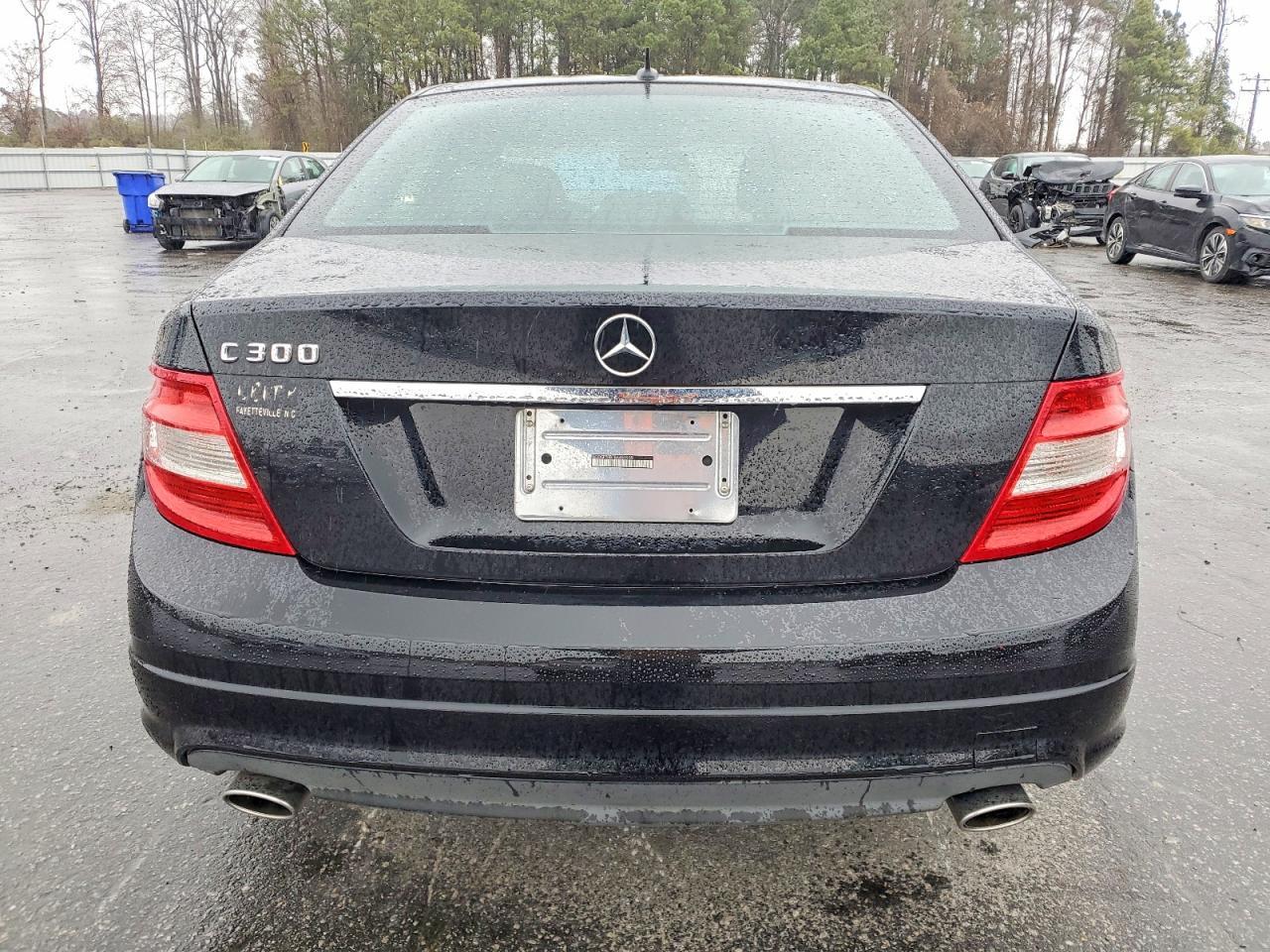 2011 Mercedes-Benz C 300 - Image 6