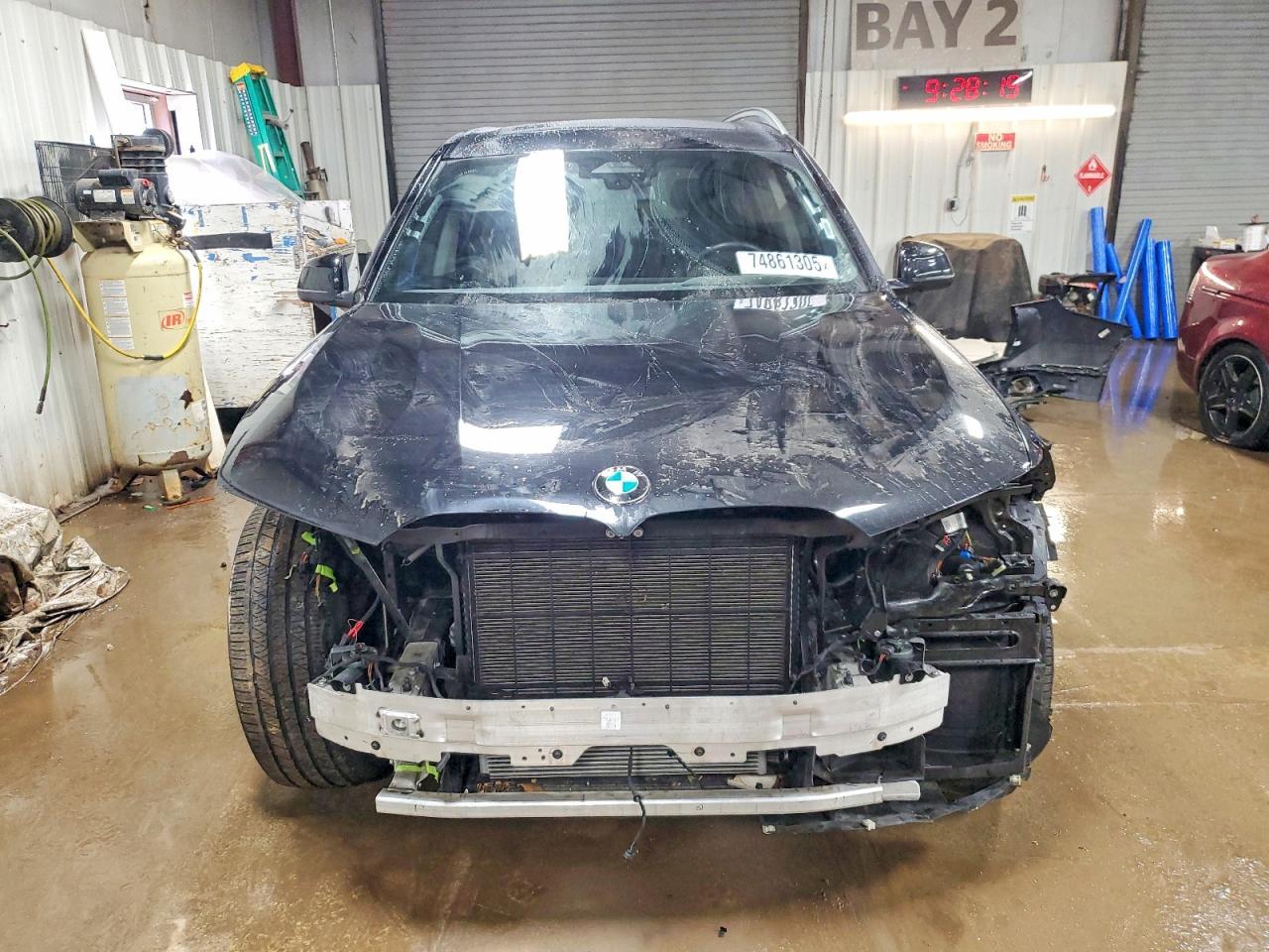 2025 BMW X7 xDrive40I - Image 5