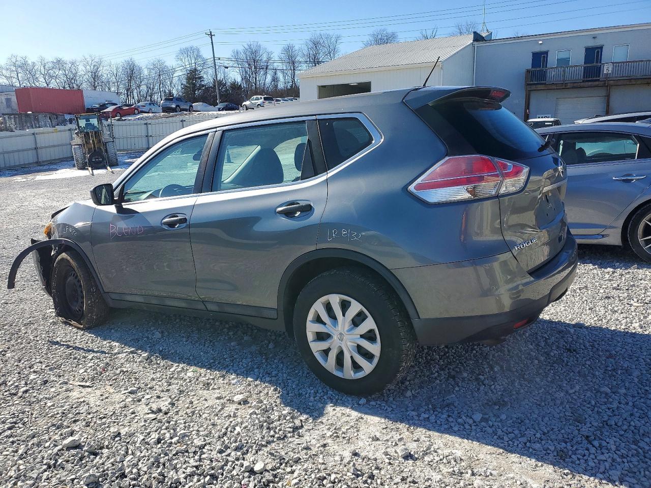 2016 Nissan Rogue S - Image 2