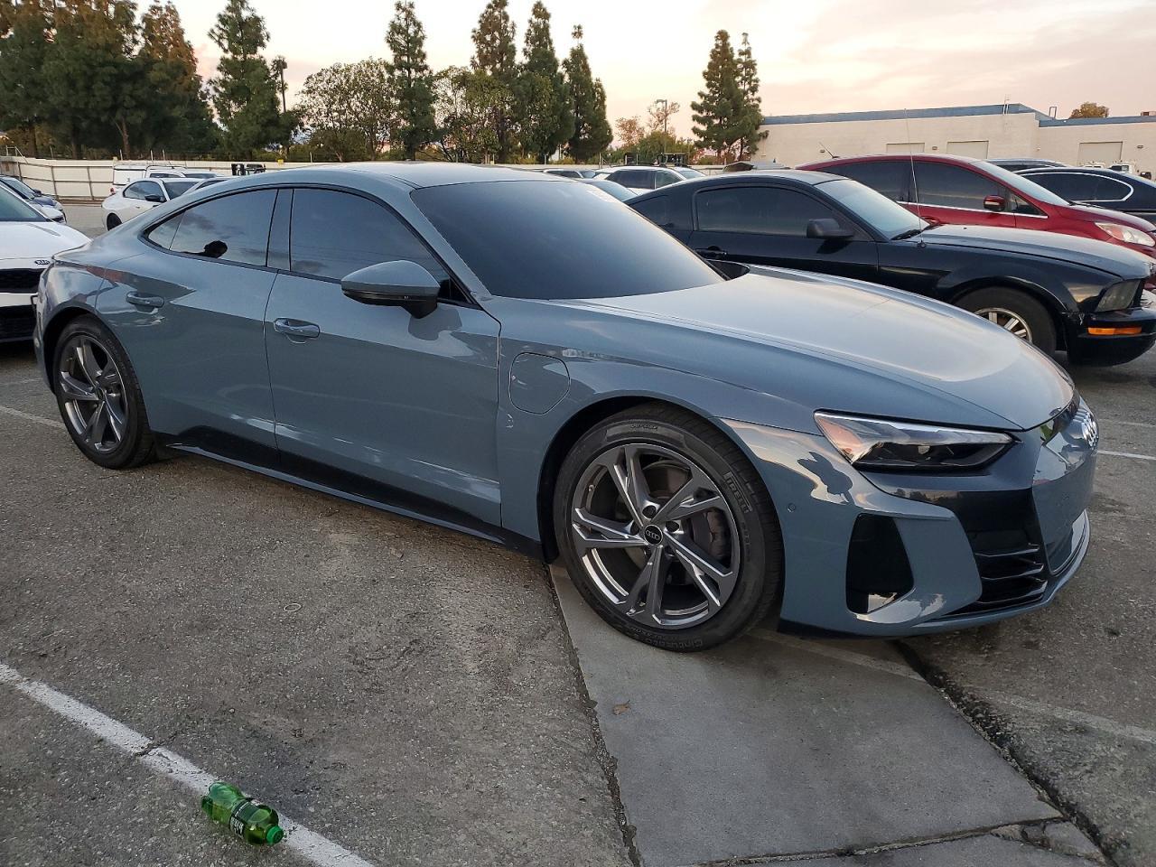 2023 Audi E-Tron Gt Prestige - Фото 4
