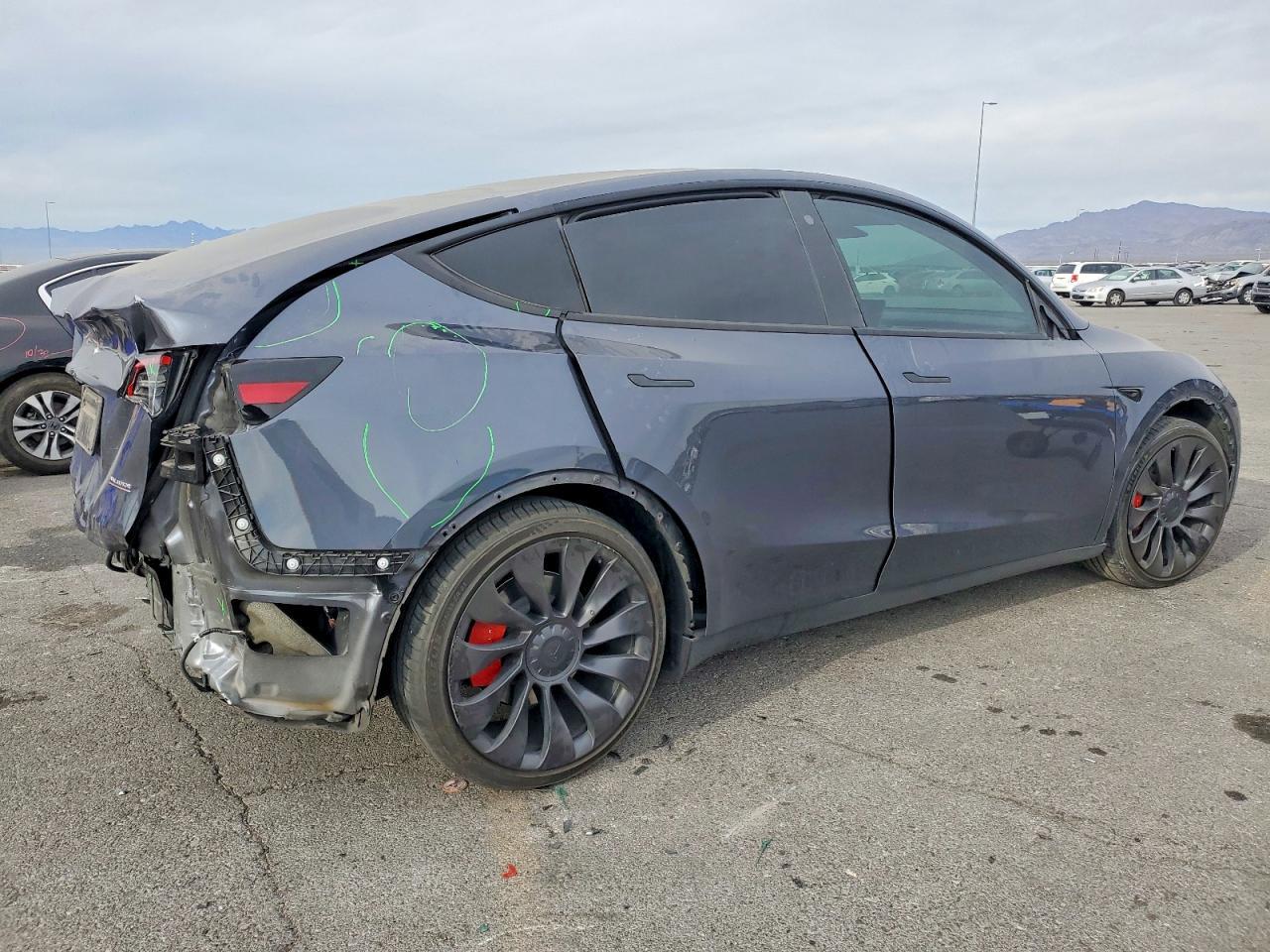 2023 Tesla Model Y - Image 3