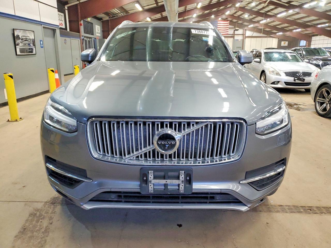 2016 Volvo Xc90 T8 - Image 5