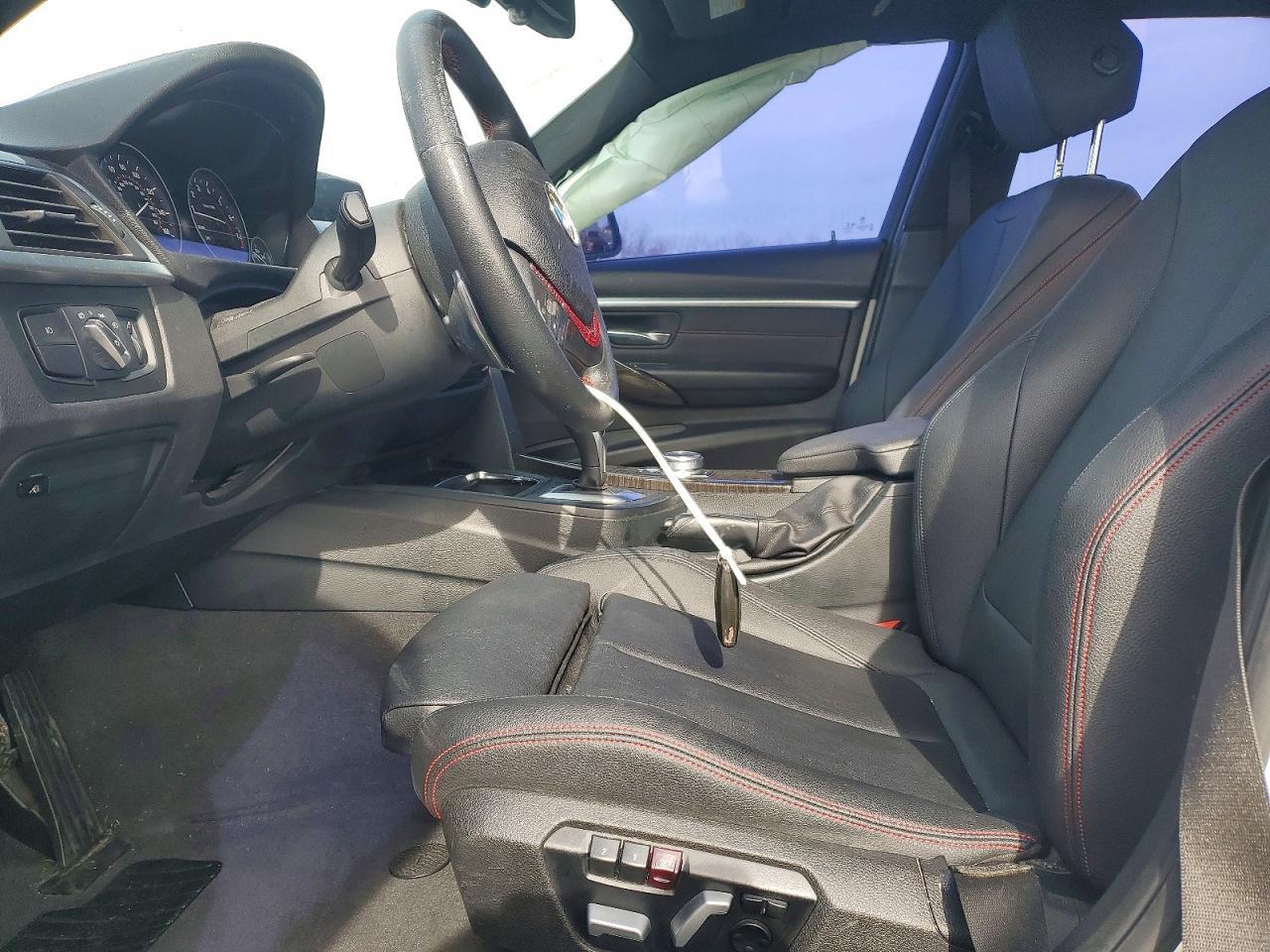 2018 BMW 330 I - Фото 7