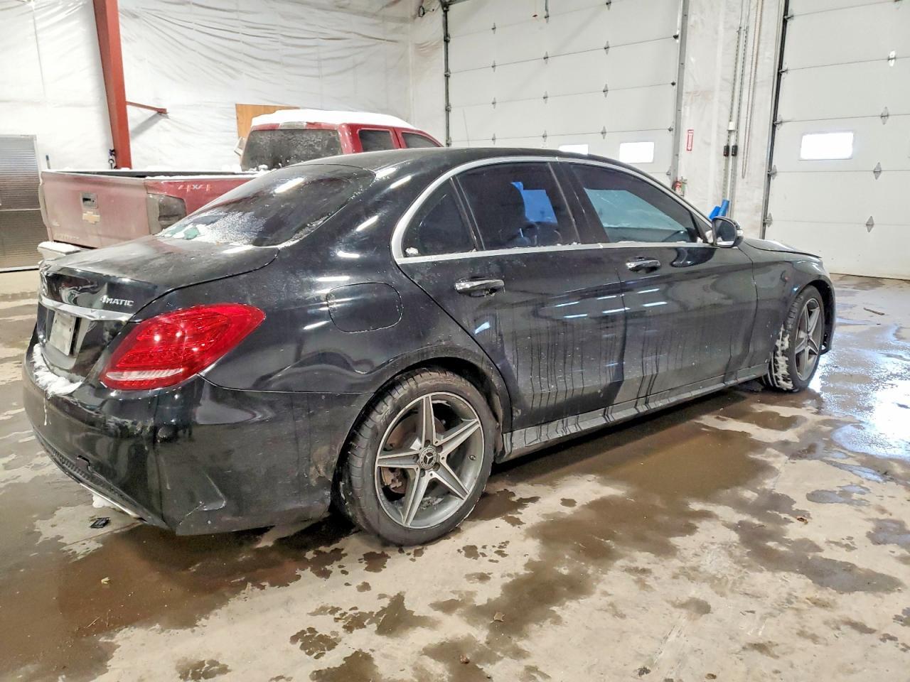 2015 Mercedes-Benz C 300 4Matic - Image 3