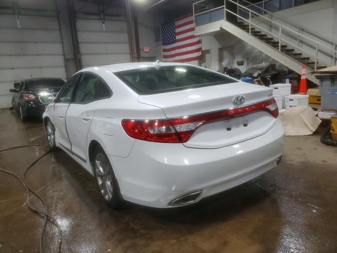 2014 Hyundai Azera Limited - Фото 2