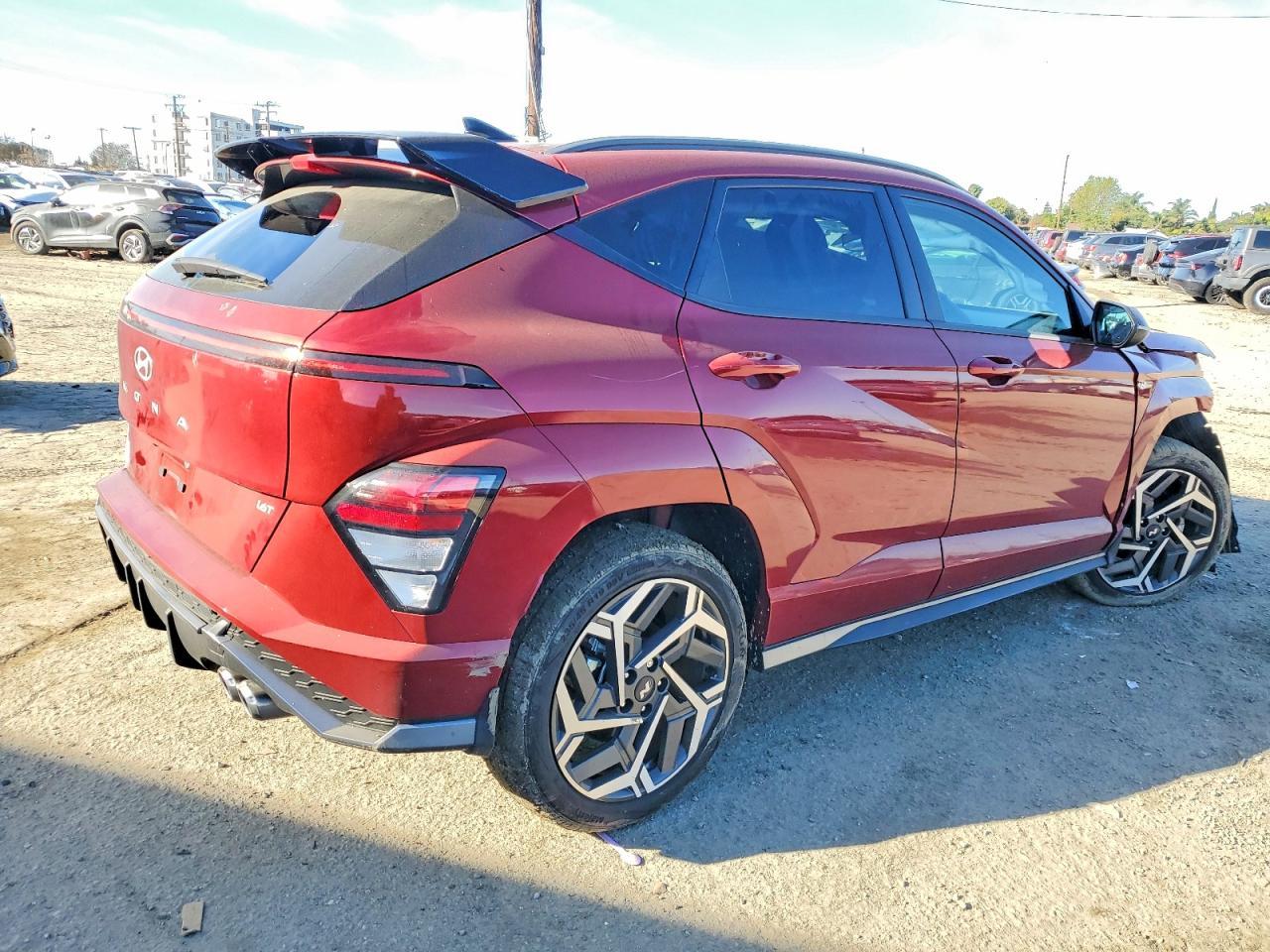 2025 Hyundai Kona N Line S - Фото 3