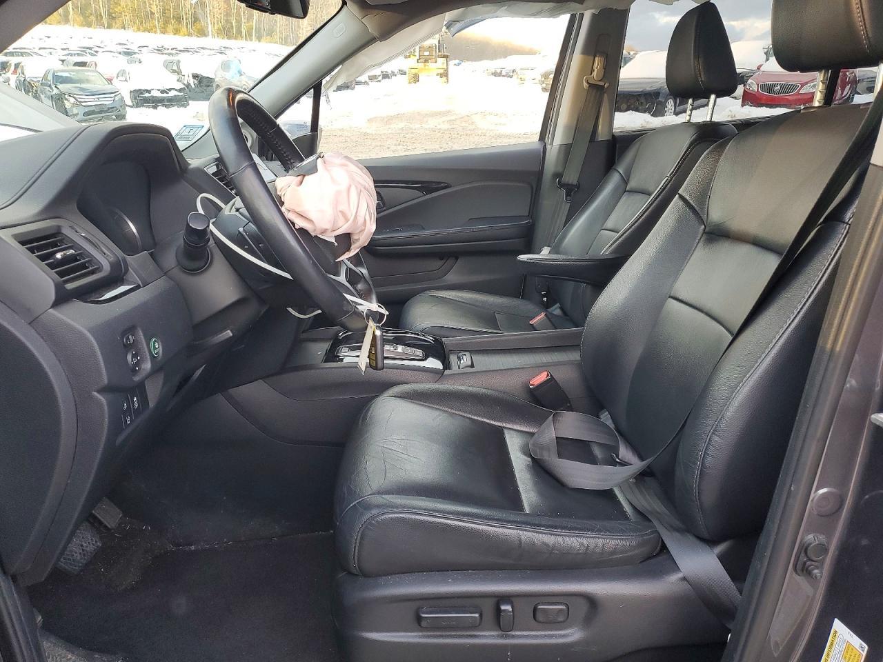 2019 Honda Pilot Touring - Image 7