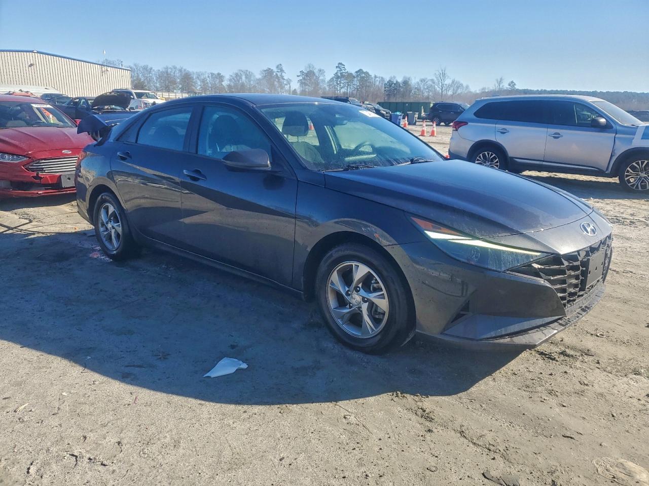 2021 Hyundai Elantra Se - Фото 4