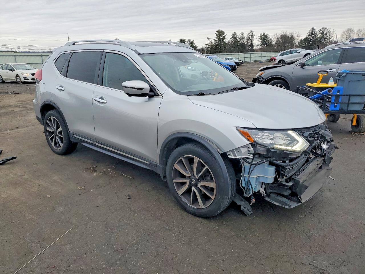 2019 Nissan Rogue S - Image 4