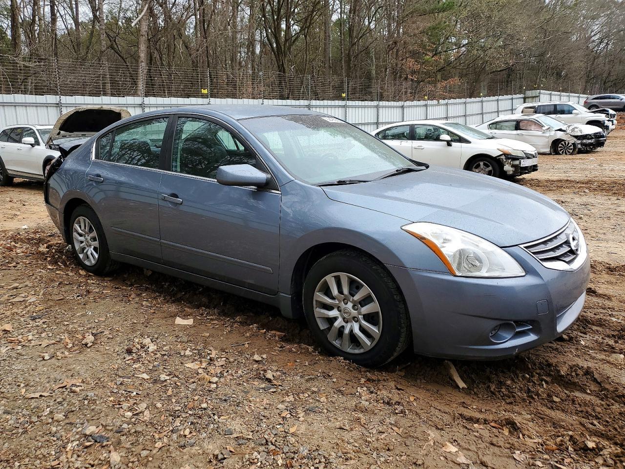 2010 Nissan Altima Base - Фото 4