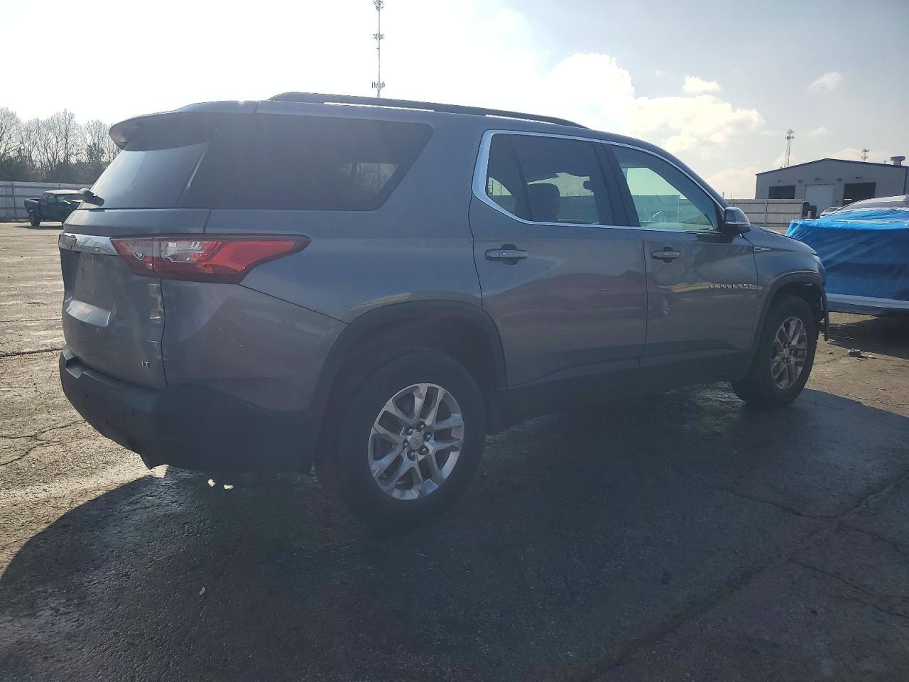 2019 Chevrolet Traverse Lt - Фото 3