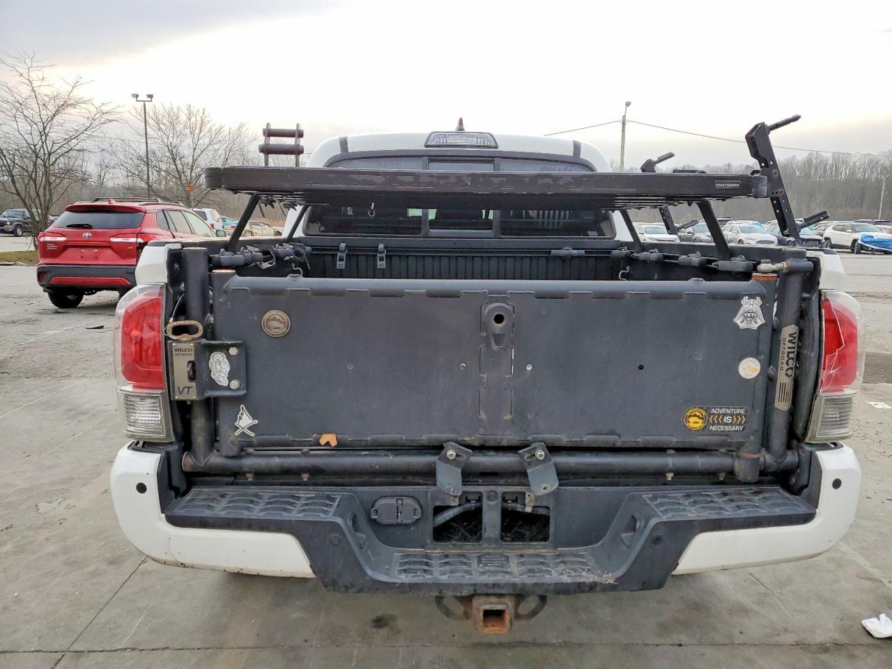 2016 Toyota Tacoma Double Cab - Фото 6