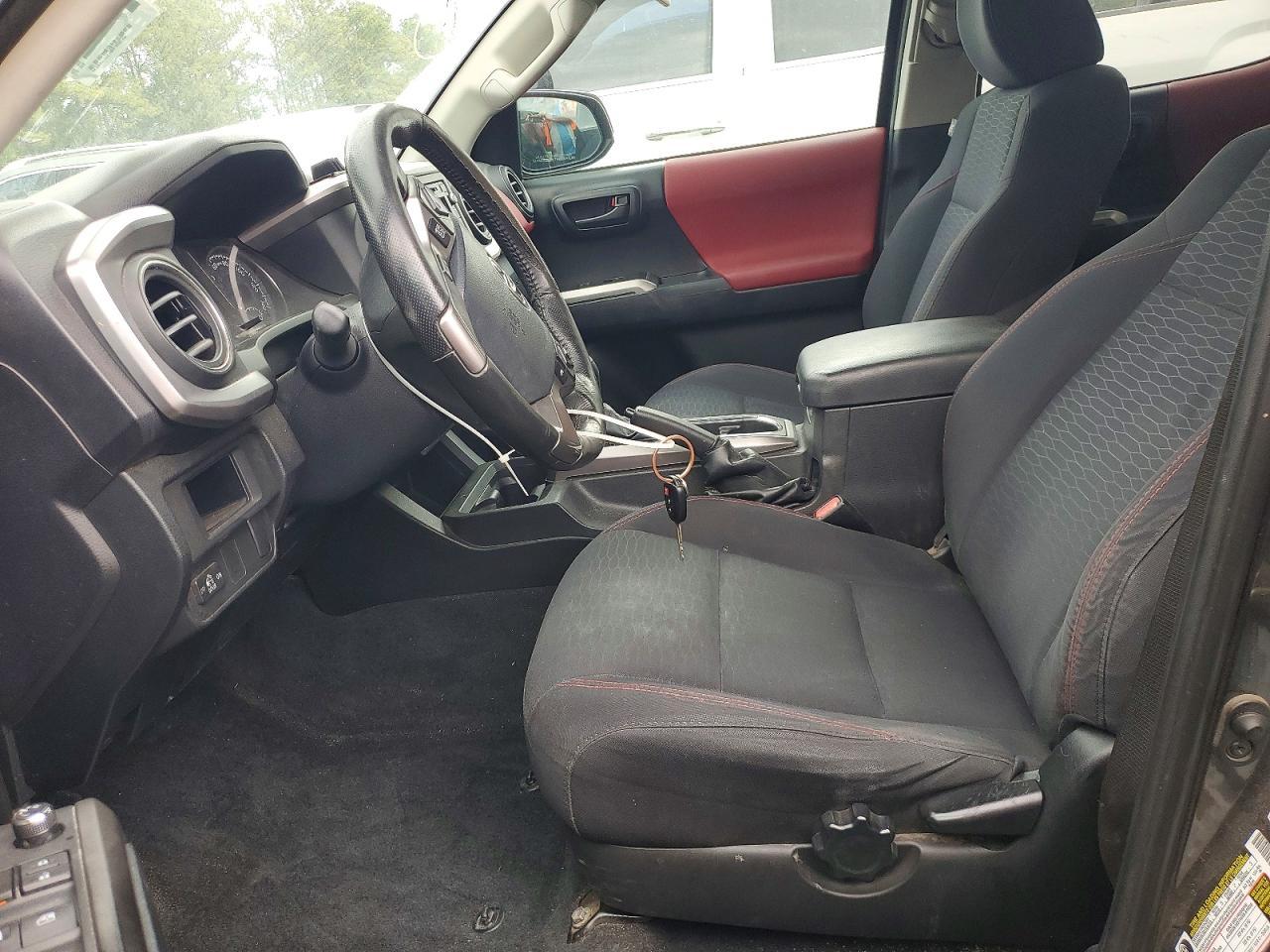 2016 Toyota Tacoma Sr5 V6 - Image 7