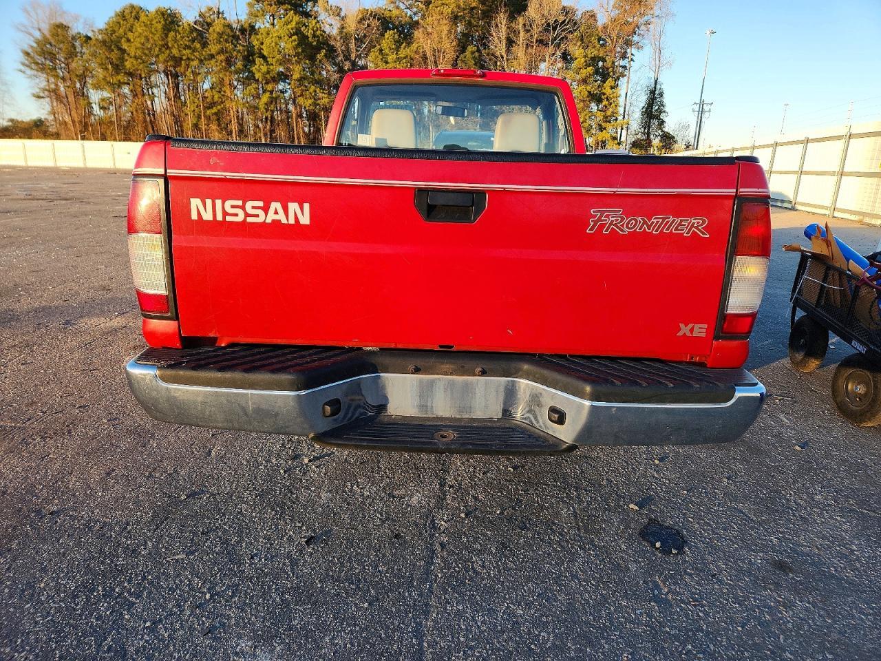 1998 Nissan Frontier Xe - Image 6