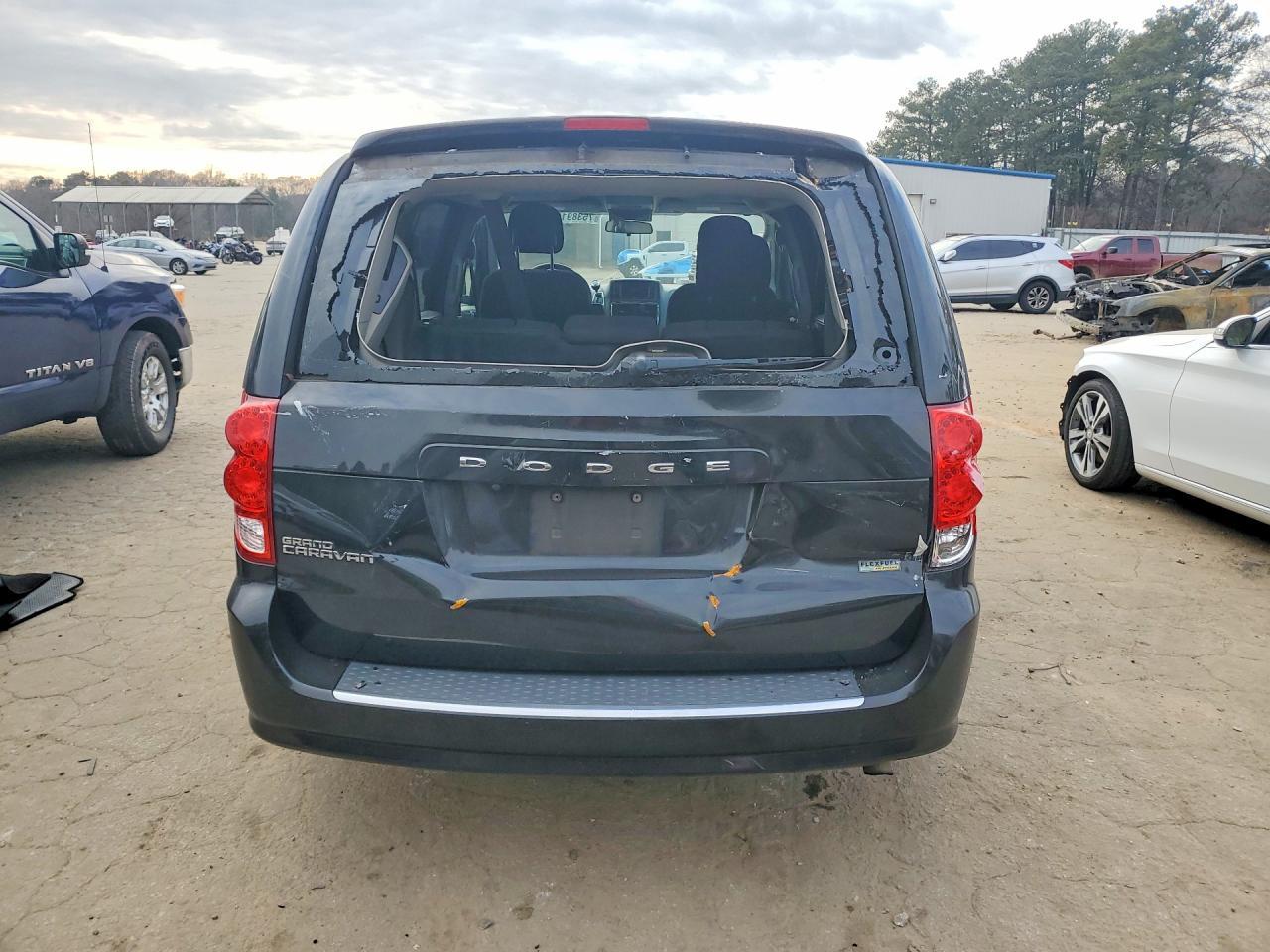 2012 Dodge Grand Caravan Sxt - Image 6