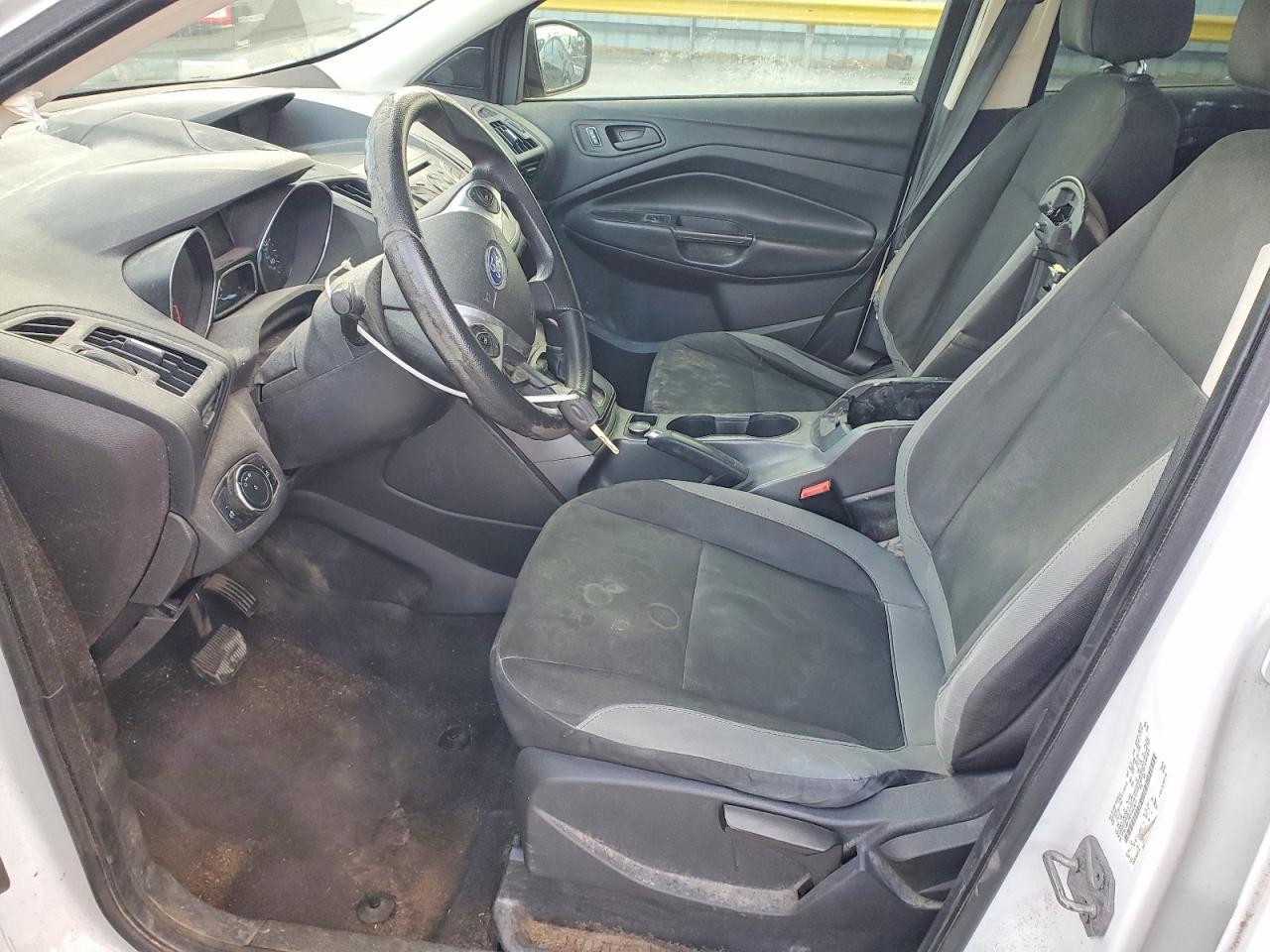2014 Ford Escape S - Фото 7