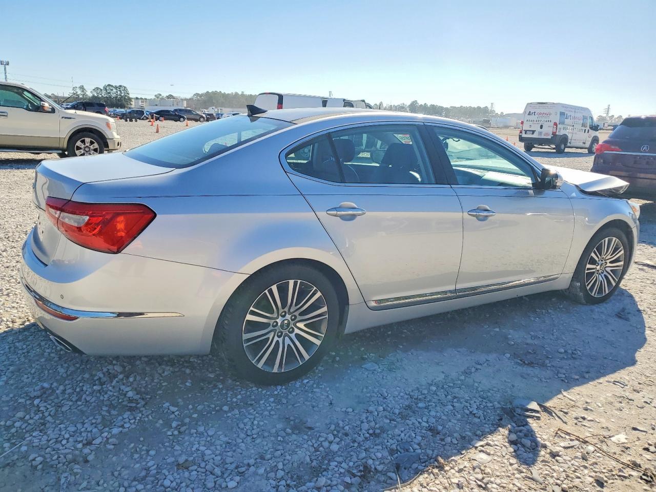 2016 Kia Cadenza Luxury - Фото 3